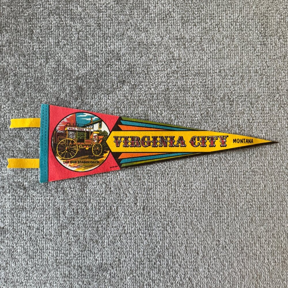 VTG 80's Pennant Virginia City Montana Felt Flag Souvenir 'The Old Stagecoach'